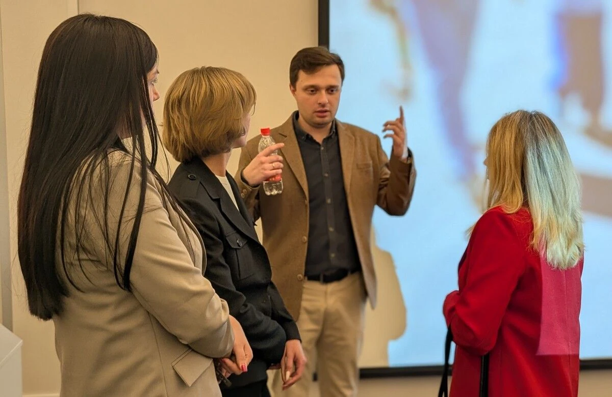 PXL_20251203_142852986.PORTRAIT~2.jpg PXL_20251203_142852986.PORTRAIT~2.jpg