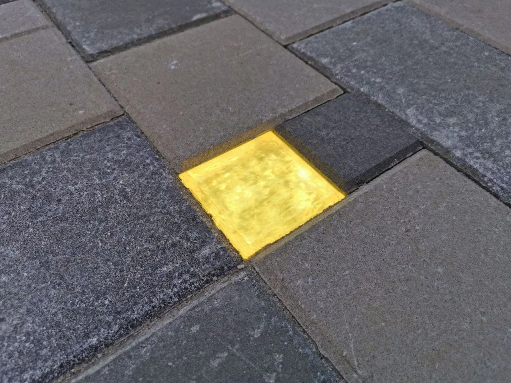 Светильник в брусчатке разных размеров.jpg Светильник в брусчатке разных размеров.jpg