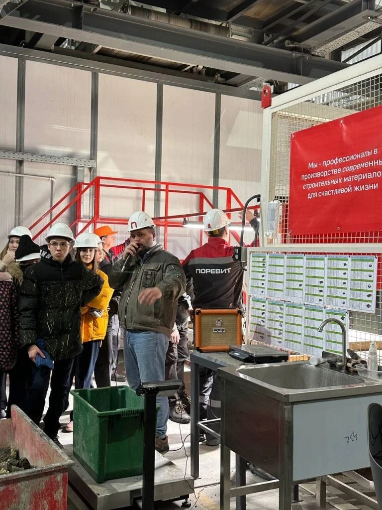 Da2WxTav_AI-min.jpg Da2WxTav_AI-min.jpg