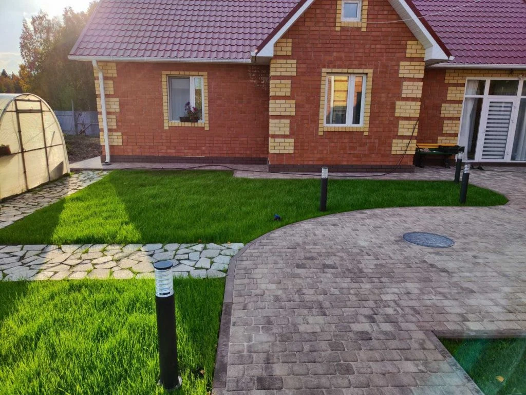 b5803c3b-341f-464d-be49-169097932172.jpg b5803c3b-341f-464d-be49-169097932172.jpg