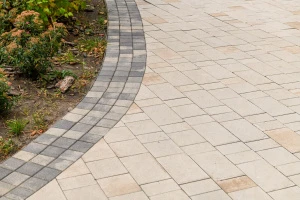 Купите квадратную тротуарную плитку от производителя компания «Выбор»